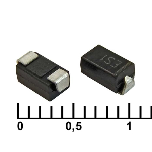 ES1J MIC быстродействующий диод; 600 В; 1 А; DO-214AC (SMA)