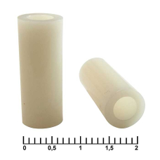 Втулка пластиковая RUICHI, внешний диаметр 7 мм, внутренний диаметр 4 мм, длина 18 мм